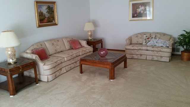 741 Roaring Brook Ln, Algonquin, IL 60102 photo 2