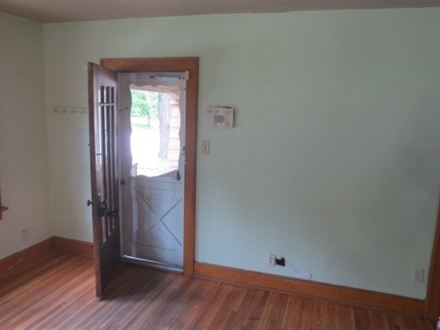 927 Douglas Ave, Aurora, IL 60505 photo 14