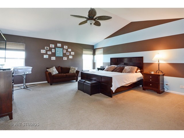 401 Hackney Ln, Oswego, IL 60543 photo 15