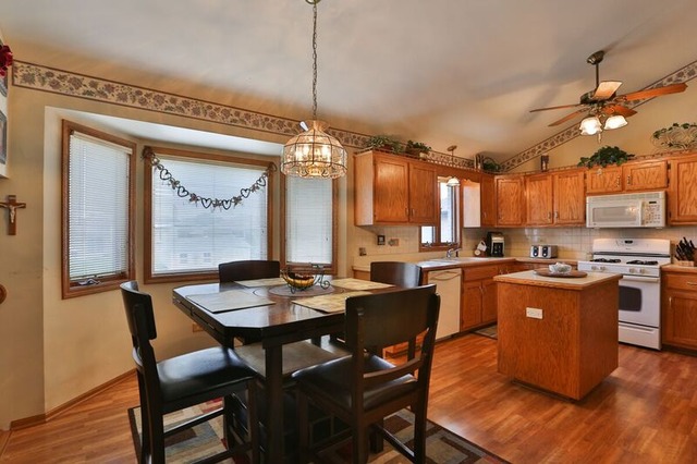 3640 193rd Pl, Lansing, IL 60438 photo 5