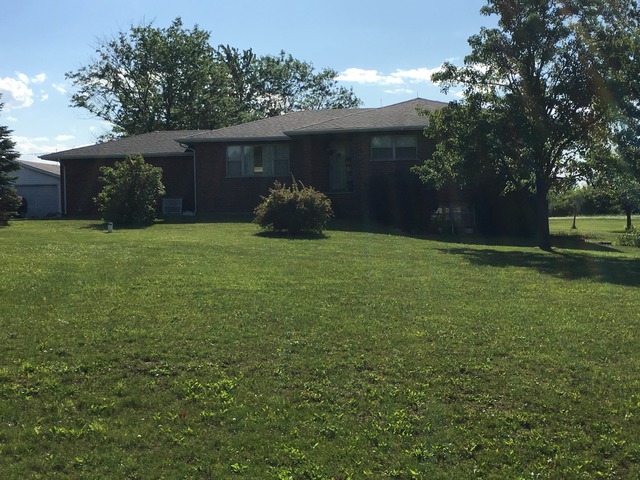 27930 S Yates Ave, Beecher, IL 60401 photo 1