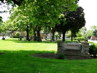 315 Ryerson Ave, Elgin, IL 60123 photo 25