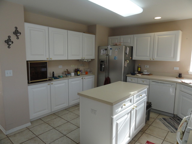 1346 Collins Dr, Cary, IL 60013 photo 9