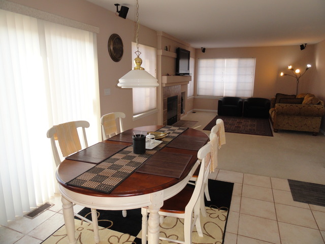 1346 Collins Dr, Cary, IL 60013 photo 8