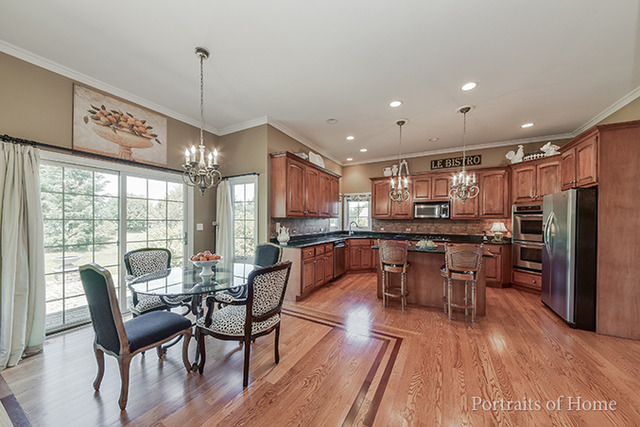12717 Barrow Ln, Plainfield, IL 60585 photo 9