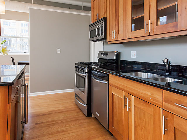 1019 W Jackson Blvd #2F, Chicago, IL 60607 photo 14