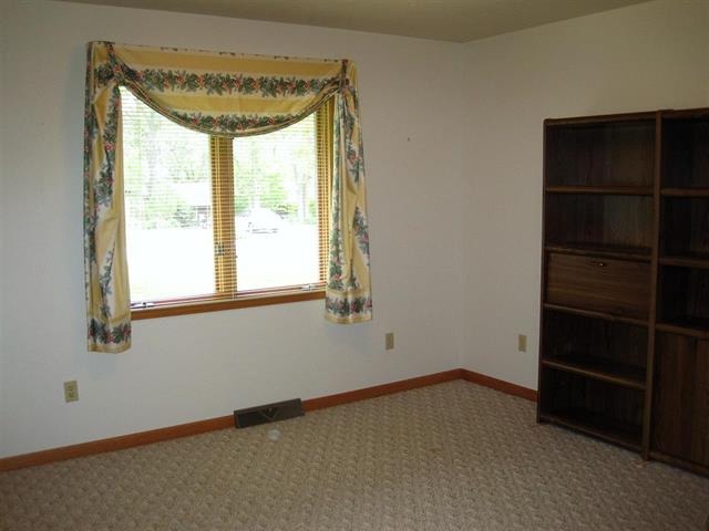 8156 Mccurry Rd, Roscoe, IL 61073 photo 13