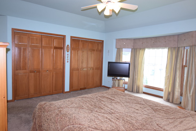 2301 Periwinkle Ln, Algonquin, IL 60102 photo 14