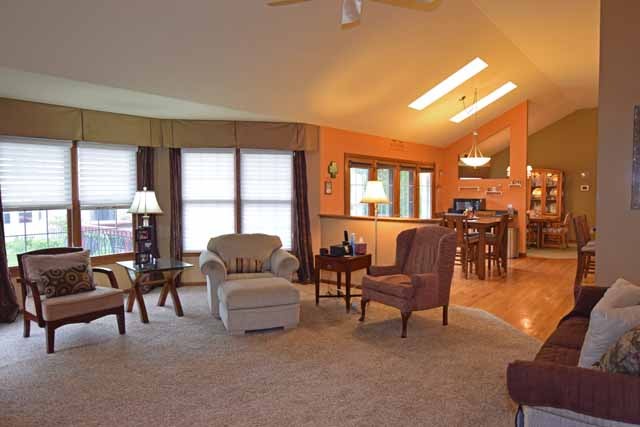 2301 Periwinkle Ln, Algonquin, IL 60102 photo 6