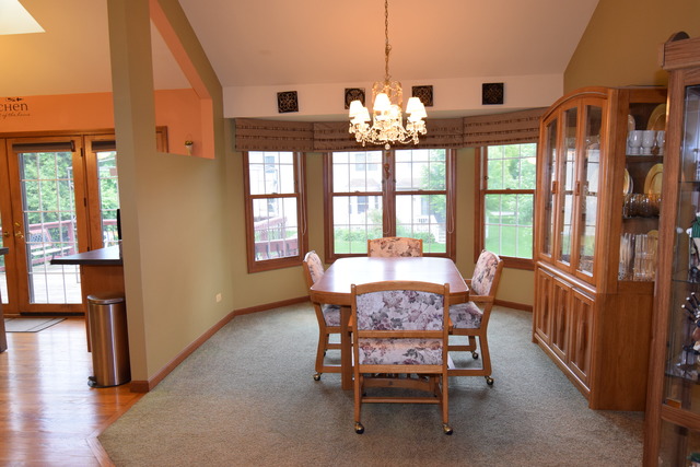 2301 Periwinkle Ln, Algonquin, IL 60102 photo 12
