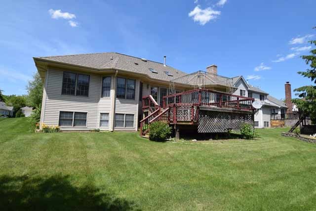 2301 Periwinkle Ln, Algonquin, IL 60102 photo 19