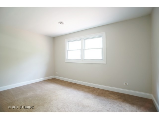 2118 Quail Ln, Rolling Meadows, IL 60008 photo 8