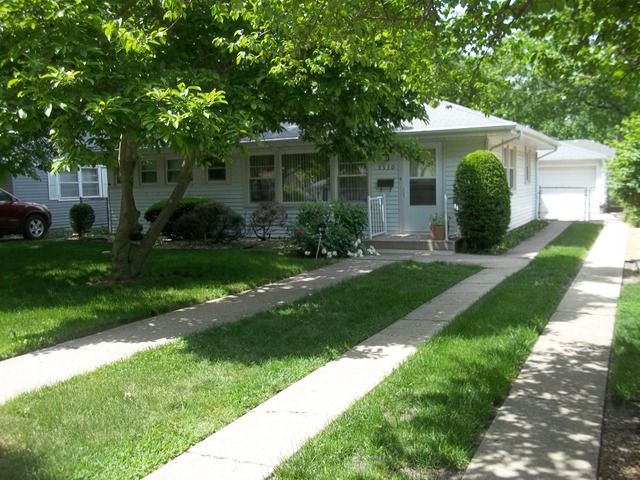 3530 Jackson St, Lansing, IL 60438 photo 1