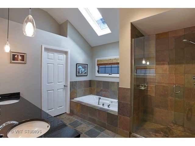 1737 N Artesian Ave, Chicago, IL 60647 photo 15