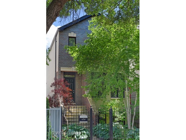 1737 N Artesian Ave, Chicago, IL 60647 photo 1