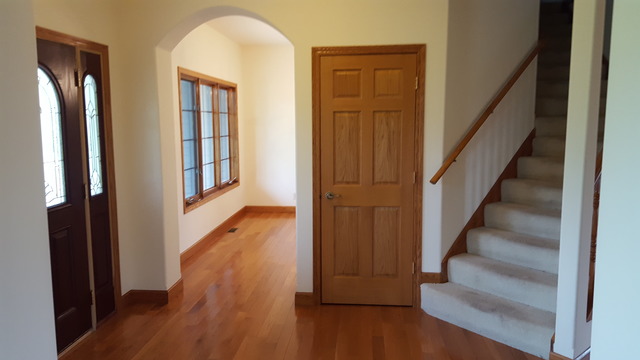 17912 Springbrook Cir, Union, IL 60180 photo 2