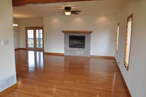 17912 Springbrook Cir, Union, IL 60180 photo 6