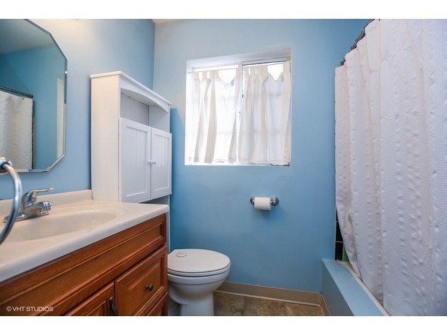 1423 N Taft Ave, Berkeley, IL 60163 photo 8