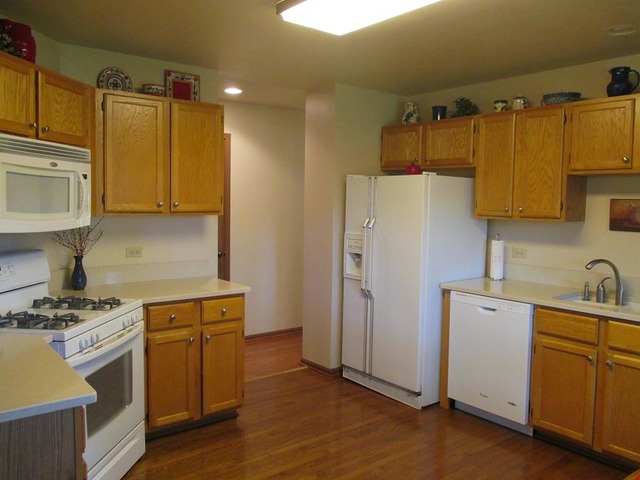 2345 Bluejay Trl, Elgin, IL 60123 photo 4