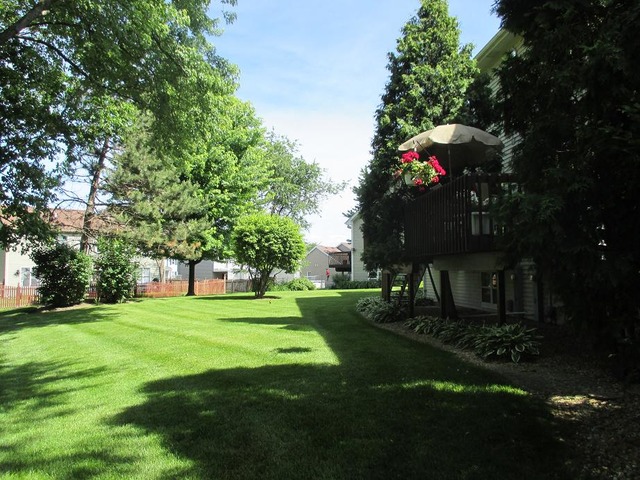2345 Bluejay Trl, Elgin, IL 60123 photo 17
