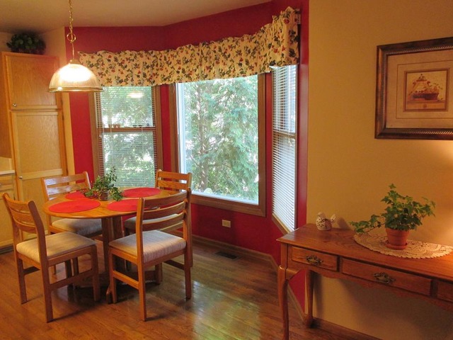 2345 Bluejay Trl, Elgin, IL 60123 photo 6