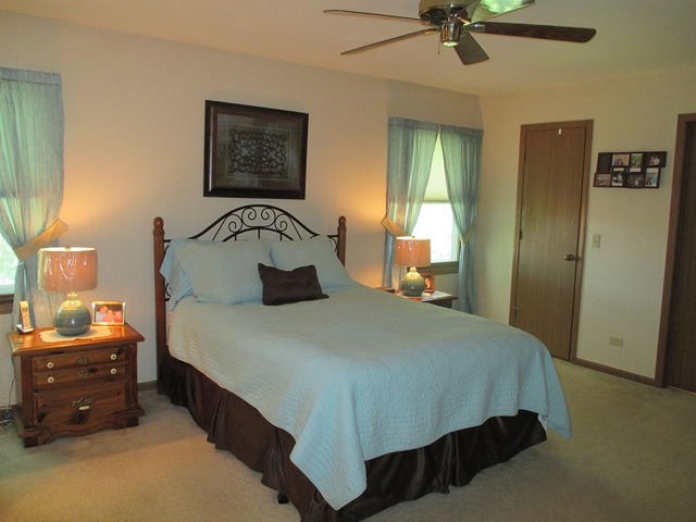 2345 Bluejay Trl, Elgin, IL 60123 photo 9