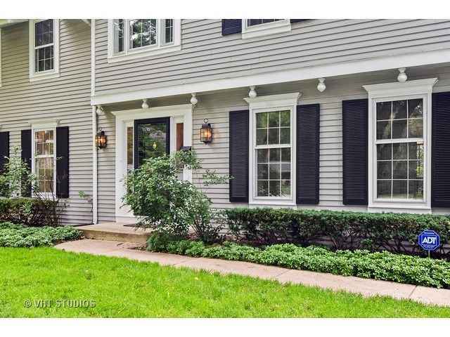 4454 Shady Ct, Rolling Meadows, IL 60008 photo 2
