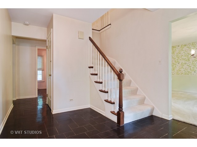 4454 Shady Ct, Rolling Meadows, IL 60008 photo 3