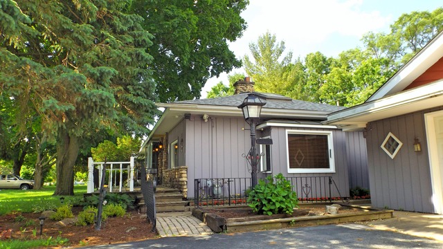 417 N Hill Rd, Mchenry, IL 60051 photo 4
