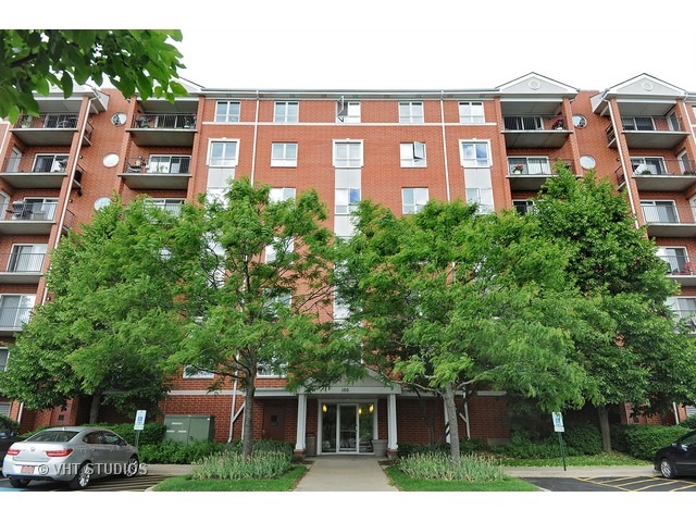 100 N Milwaukee Ave #201, Wheeling, IL 60090 photo 1