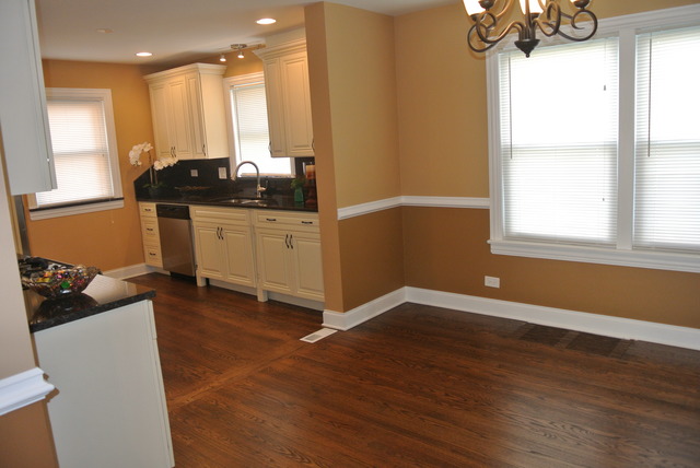 10047 S Vernon Ave, Chicago, IL 60628 photo 15