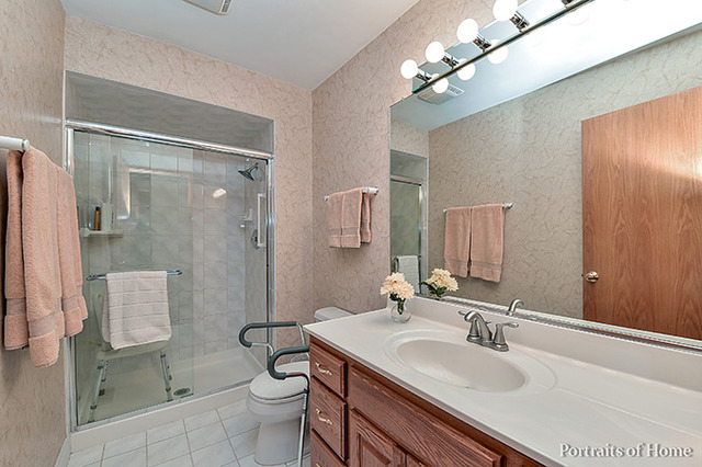 1438 Brandon Dr, Wheaton, IL 60189 photo 17