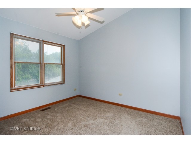 24048 Heather Ct, Plainfield, IL 60585 photo 10