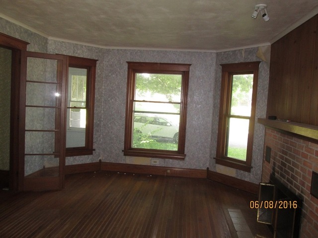 314 E 2nd St, Byron, IL 61010 photo 5