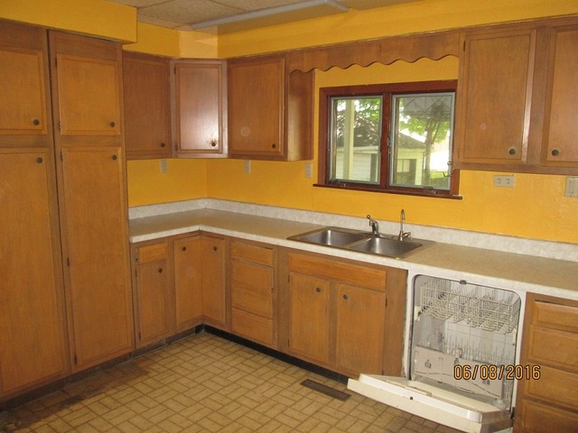 314 E 2nd St, Byron, IL 61010 photo 14