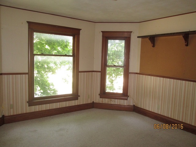 314 E 2nd St, Byron, IL 61010 photo 19