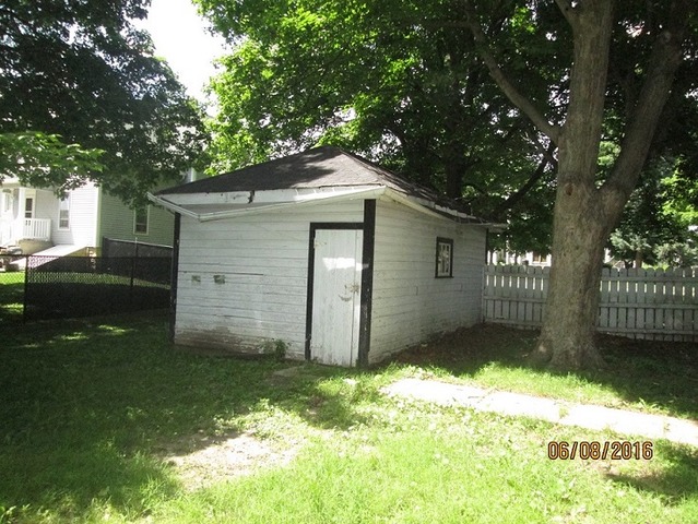 314 E 2nd St, Byron, IL 61010 photo 25