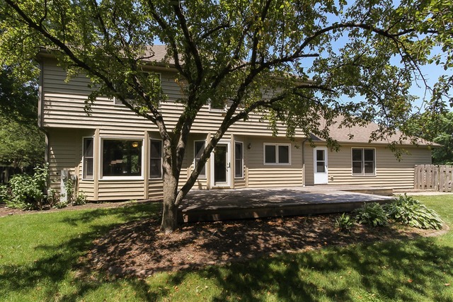 1386 Ginger Ln, Naperville, IL 60565 photo 21