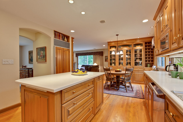 311 Devonshire Rd, Tower Lakes, IL 60010 photo 7