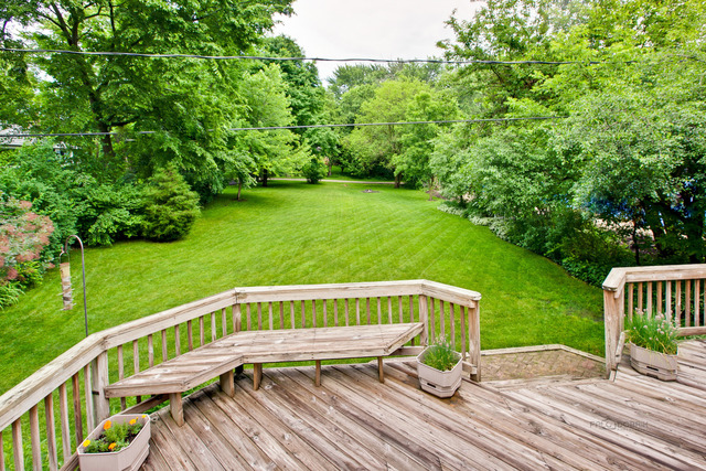311 Devonshire Rd, Tower Lakes, IL 60010 photo 22