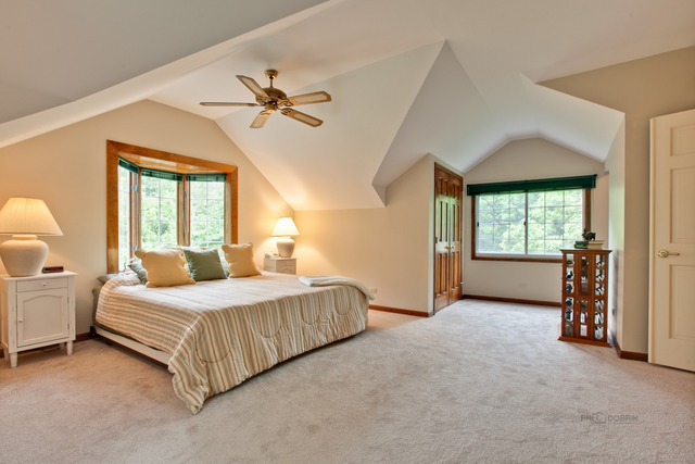 311 Devonshire Rd, Tower Lakes, IL 60010 photo 17