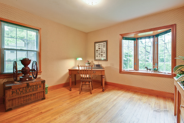 311 Devonshire Rd, Tower Lakes, IL 60010 photo 15