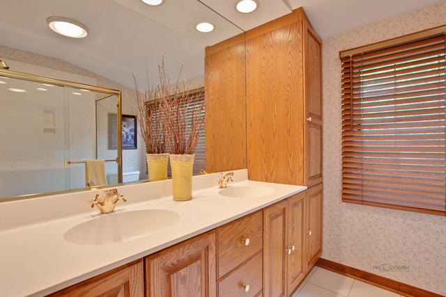 311 Devonshire Rd, Tower Lakes, IL 60010 photo 18