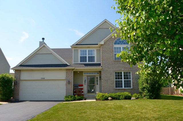 7508 Townsend Blvd, Plainfield, IL 60586 photo 1