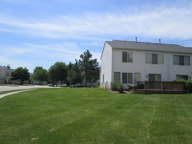 1268 Silk Oak Ln, Bartlett, IL 60103 photo 15