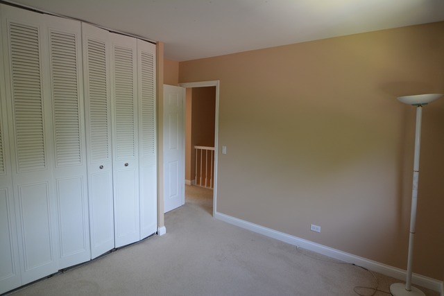 427 Commanche Trl, Wheeling, IL 60090 photo 17