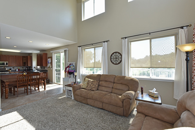 60 Bridlepath Dr, Lindenhurst, IL 60046 photo 8