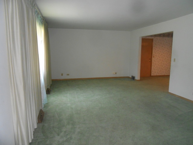 522 Johnson Ave, Morris, IL 60450 photo 3