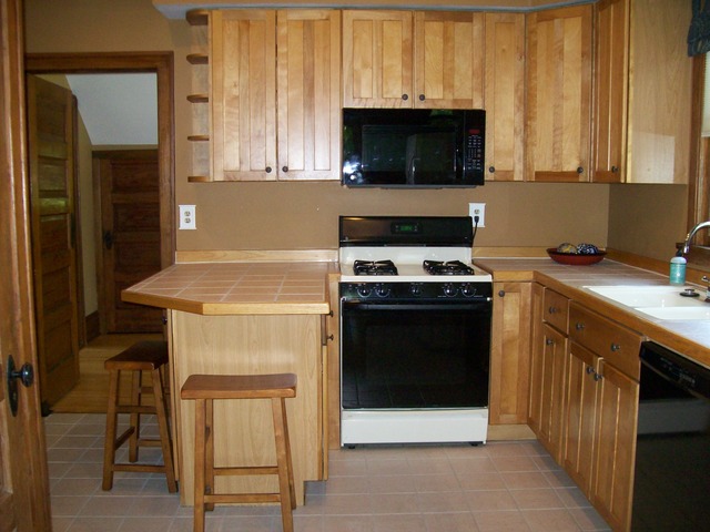 398 Elm St, Elgin, IL 60123 photo 7