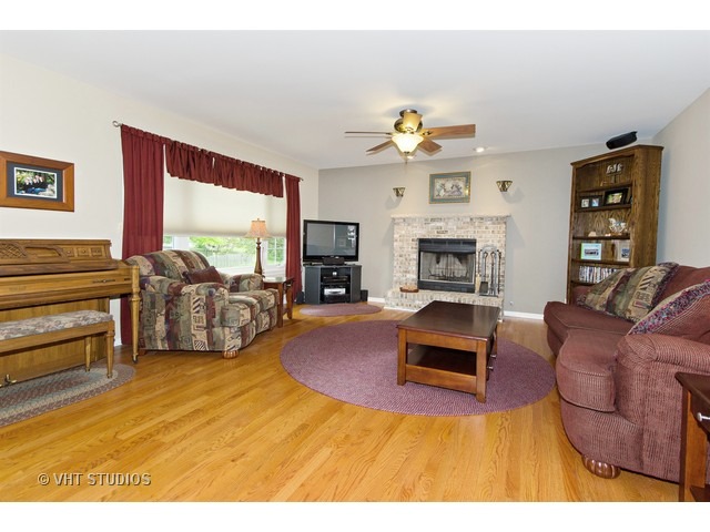2175 Keim Dr, Aurora, IL 60503 photo 7